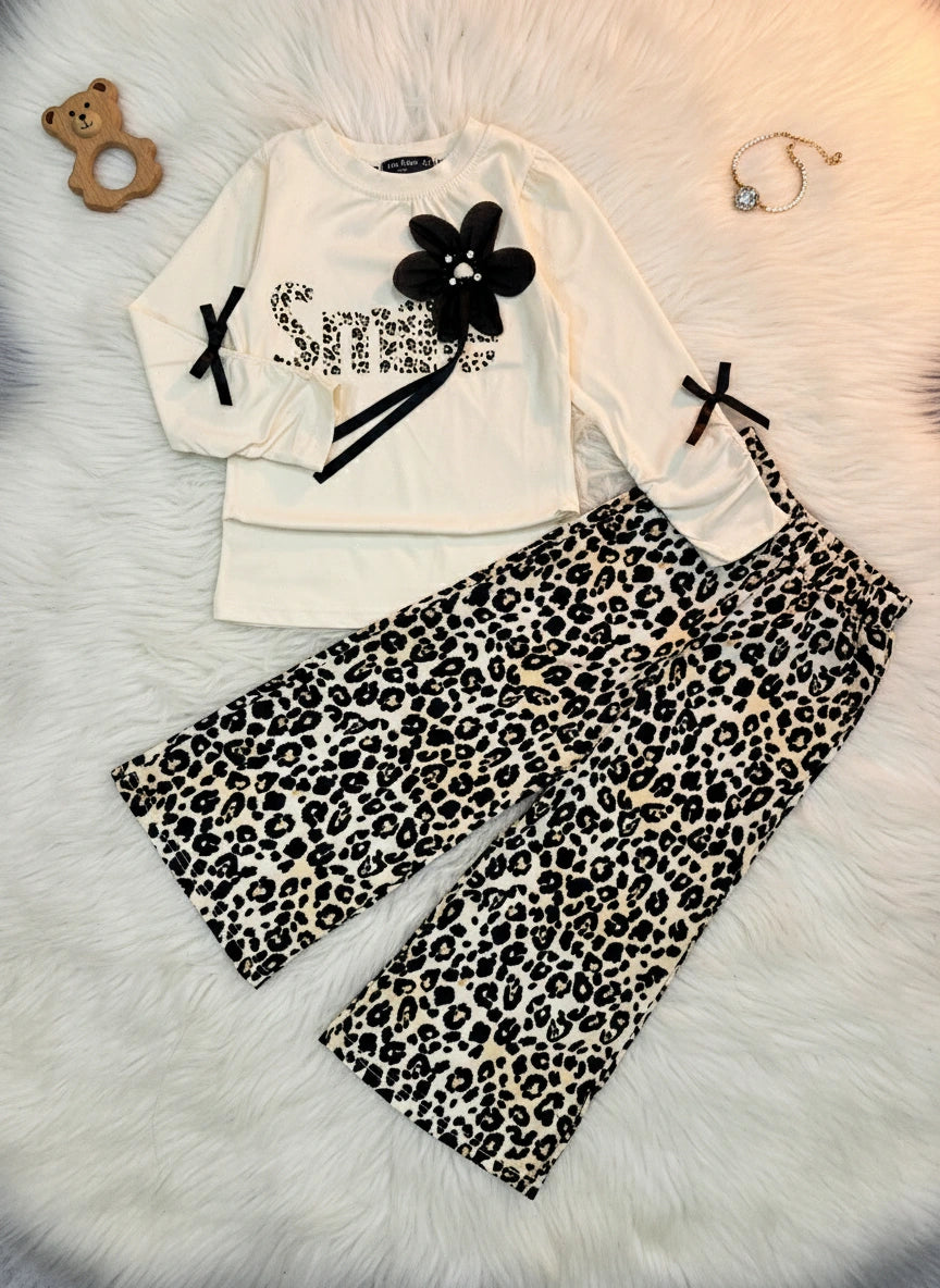 Girl's Chic Leopard Print Two-Piece Set - Jersey Top & Flowing Silk Pants
