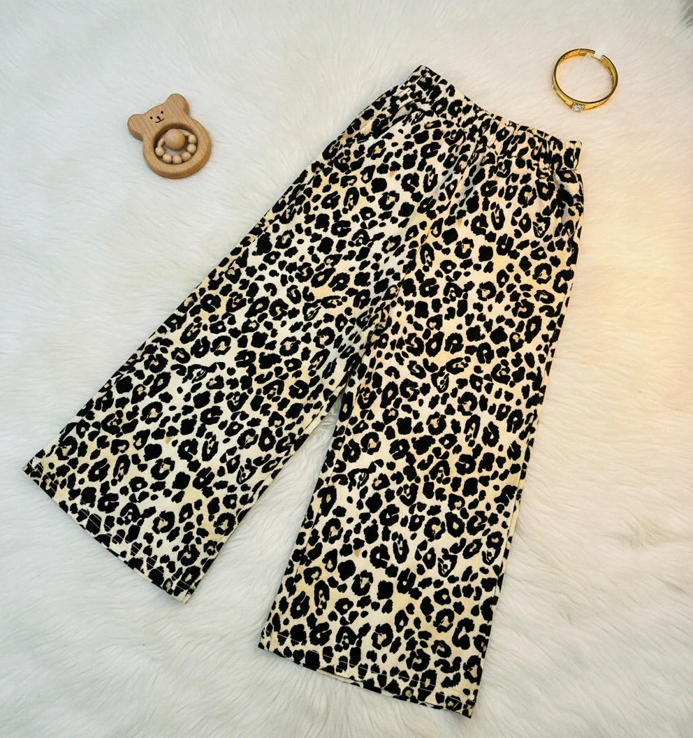 Girl's Chic Leopard Print Two-Piece Set - Jersey Top & Flowing Silk Pants
